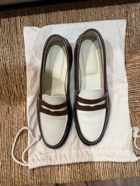 Wilde Chestnut + White Penny Loafer